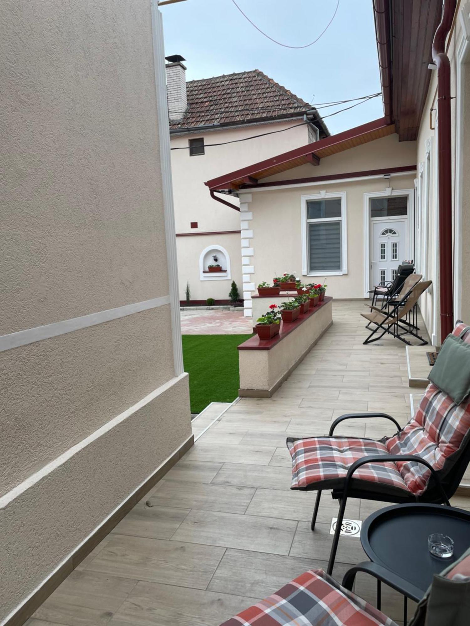 Urban Apartments سوبوتيتْسا المظهر الخارجي الصورة